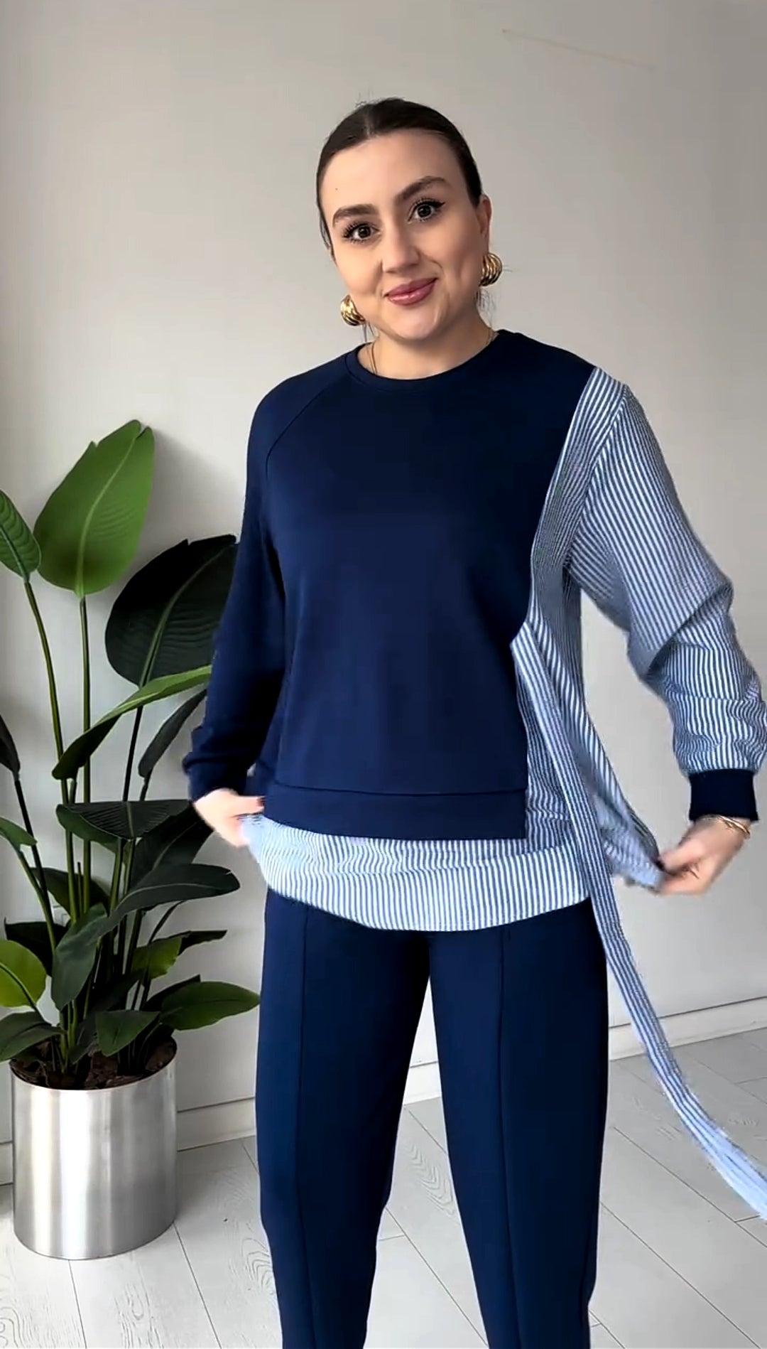 2025 New Design👗 Stylish Long Sleeve Garnished 2-piece Suit